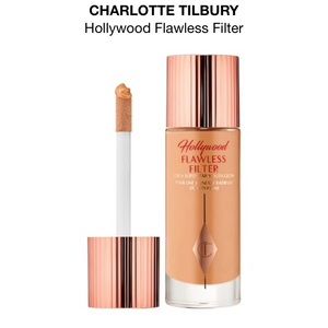 Charlotte Tilbury Hollywood flawless foundation